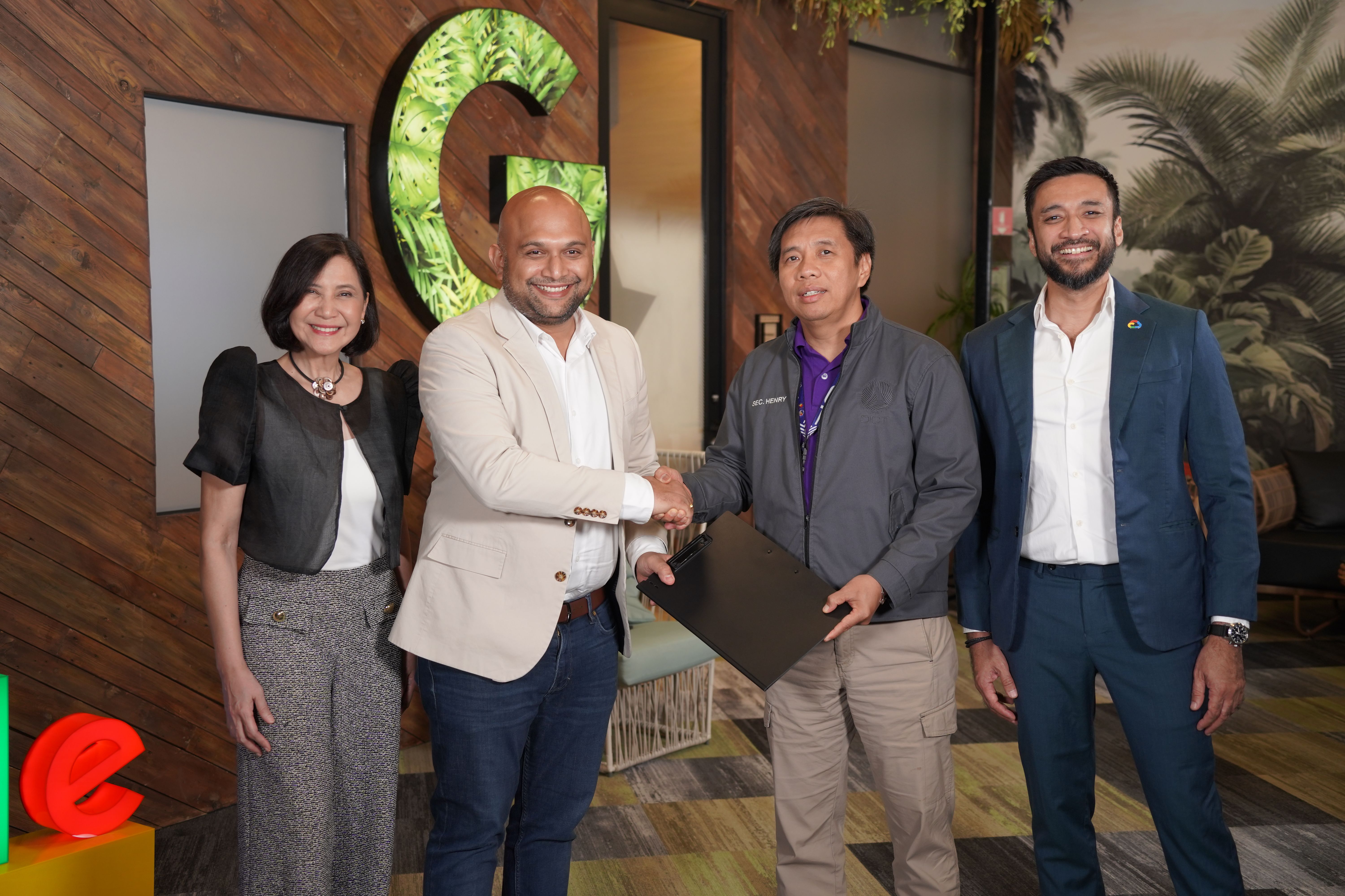 Henry Rhoel Aguda, Secretary of the Department of Information and Communications Technology with local and regional leaders from Google Cloud (2).JPG